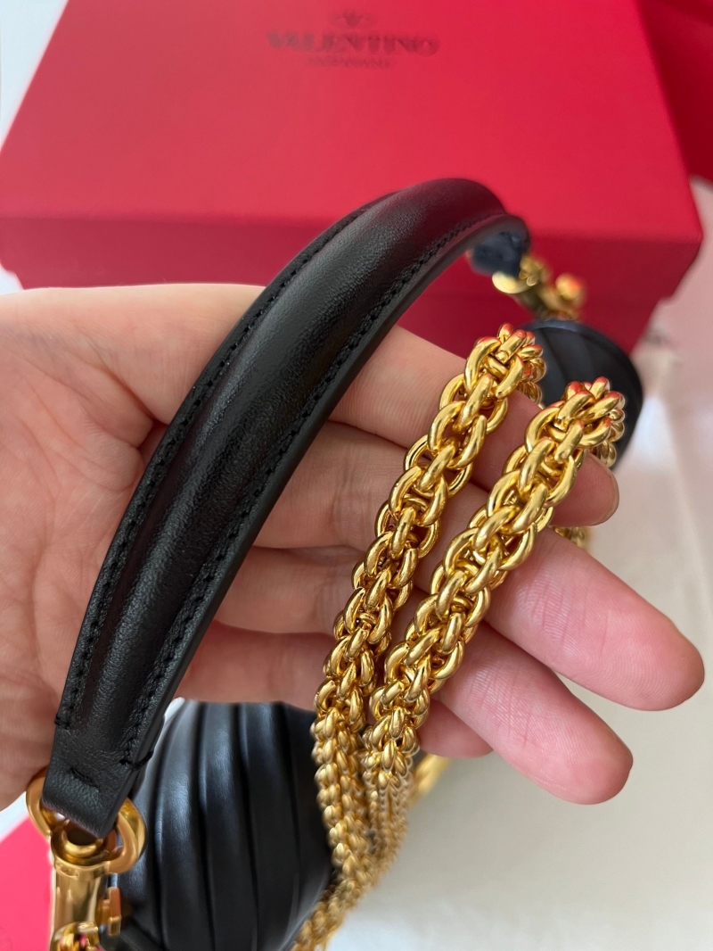 Va1e*ntin0 satchel bag